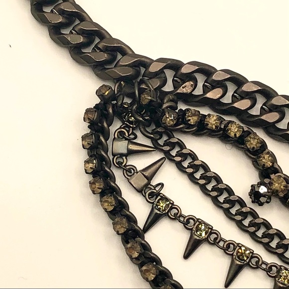 VINTAGE GOTHIC STYLE STATEMENT NECKLACE - Picture 9 of 14